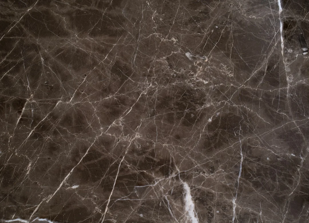 Sahara Noir Marble Buyer Guide: Sourcing & Sintered Option