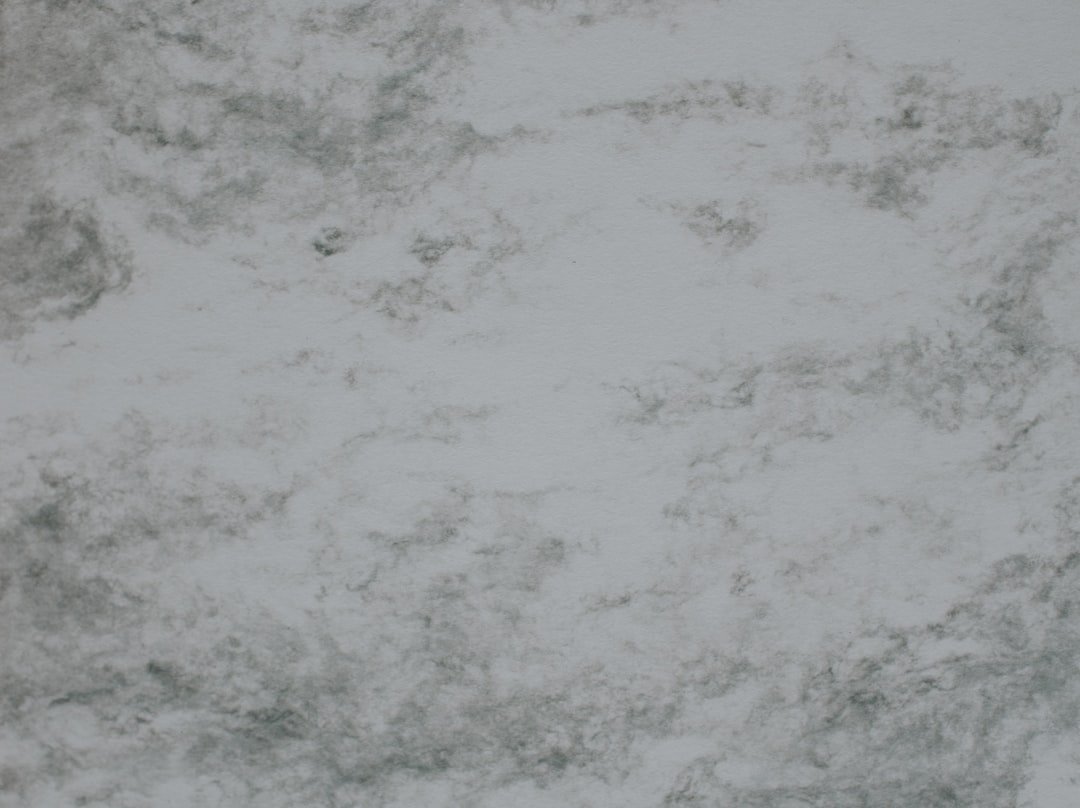 B2B Sourcing Guide for the White Marble Family: Carrara, Calacatta, and Statuario