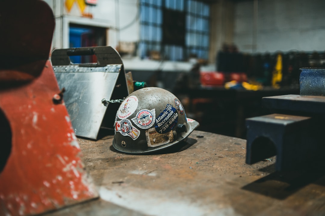 California Implements Silicosis Training, Outreach, and Prevention (STOP) Act Targeting Stone Fabricators