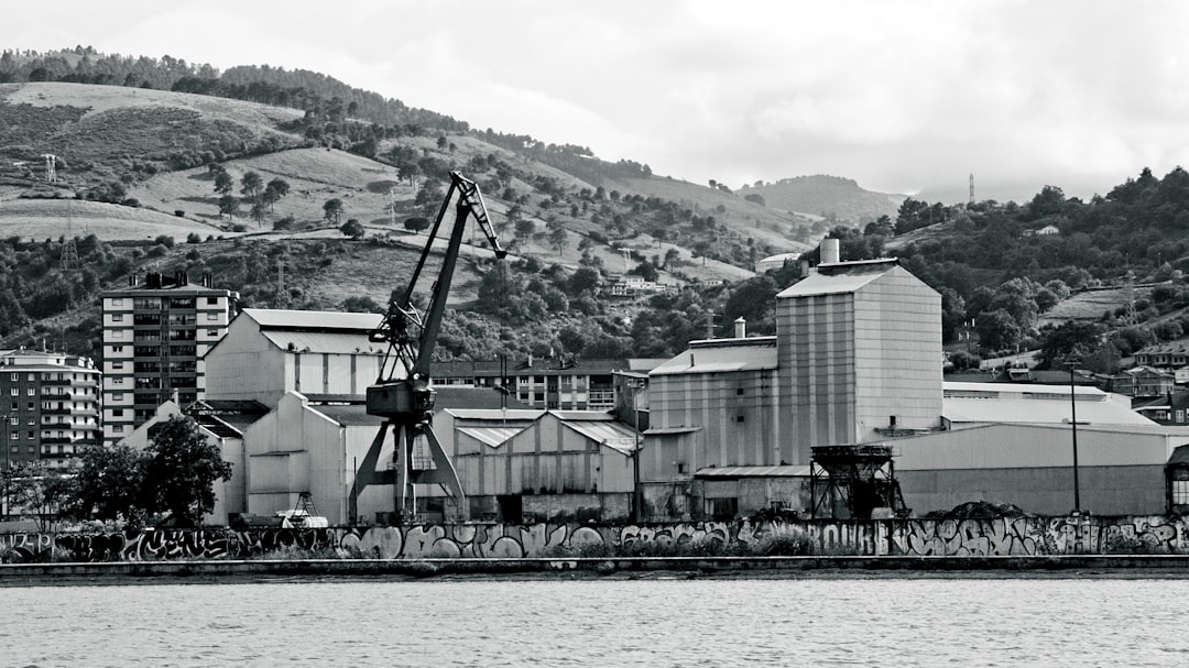 Indian Granite Sector Navigates Logistical Volatility as Export Trends Shift Toward Processed Goods