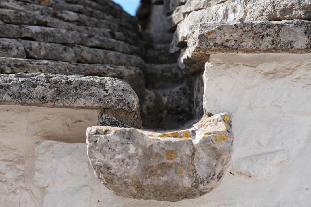 Specifying Limestone Sinks: Application, Care, and B2B Buying Guide