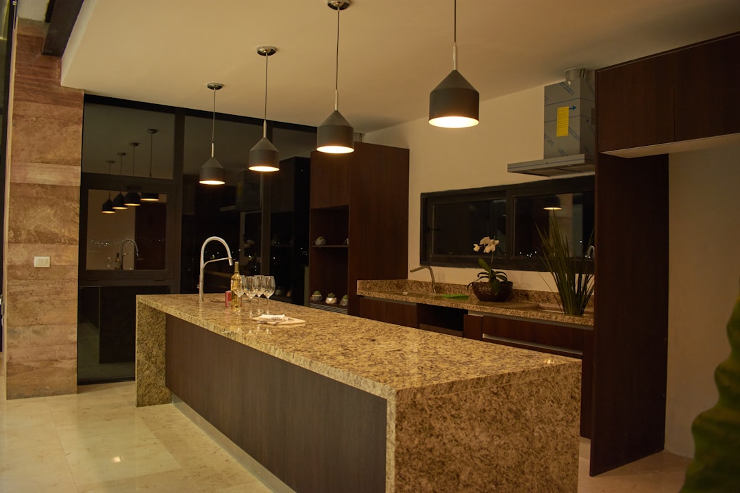Santa Cecilia Granite Sourcing Guide