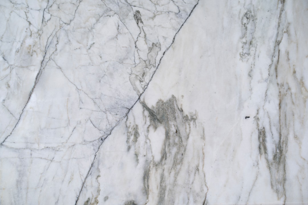 Stone Feature Walls: Thickness, Weight Loading and Installation Guide