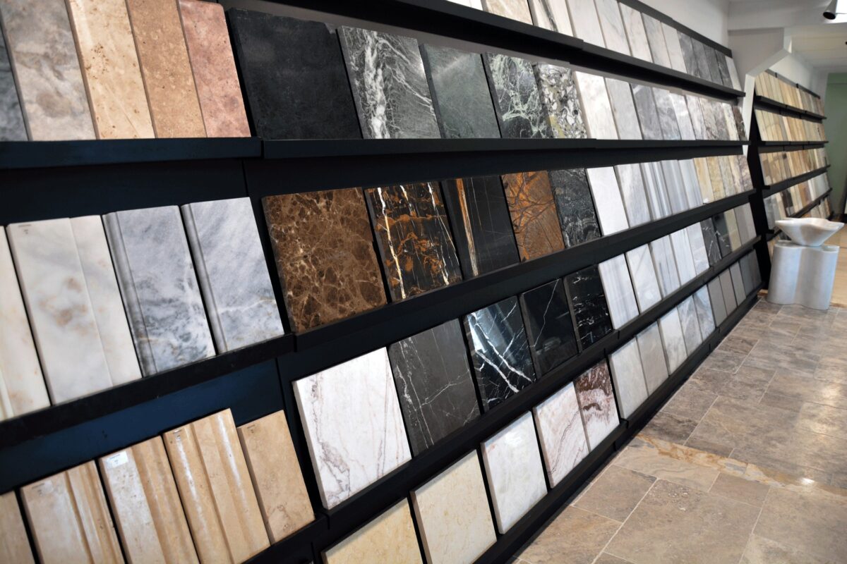 What are the colors and types of marble? | StoneTrades