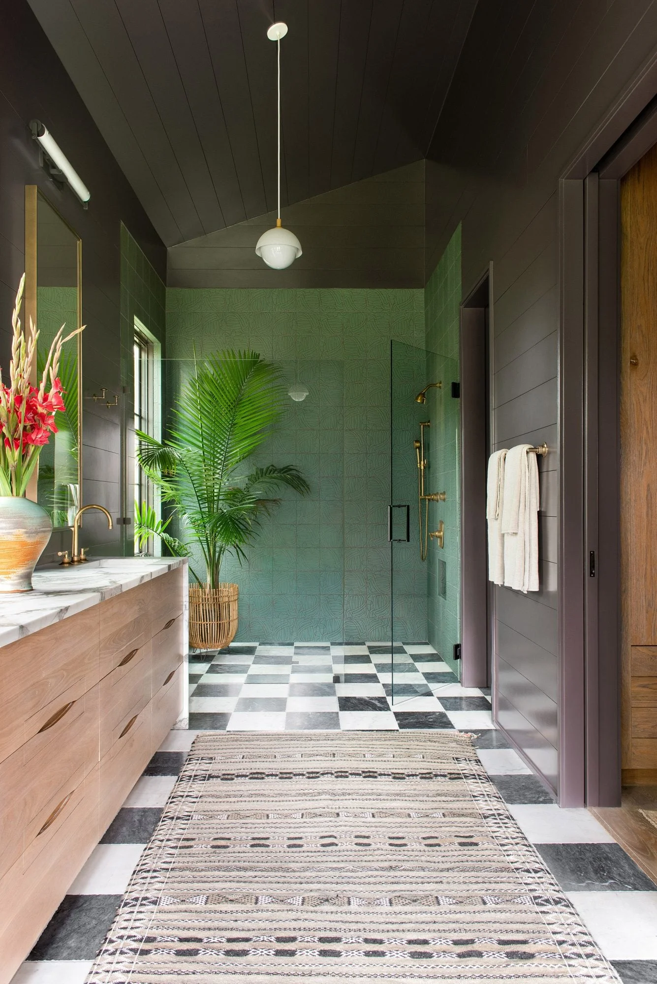 Bathroom Vanity & Wall Surrounds application