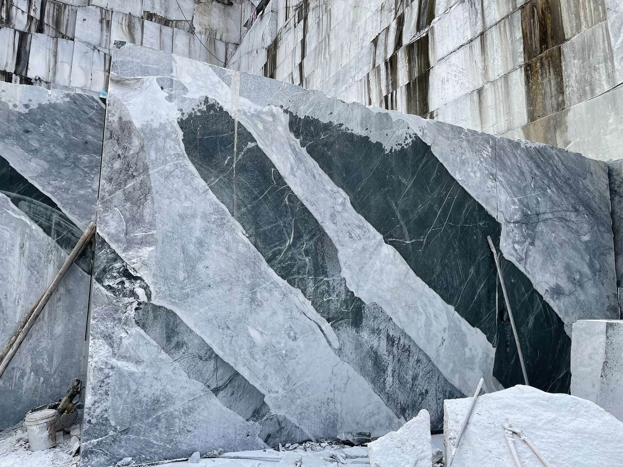 Small Bridge Flowing Water Marble - Image 3
