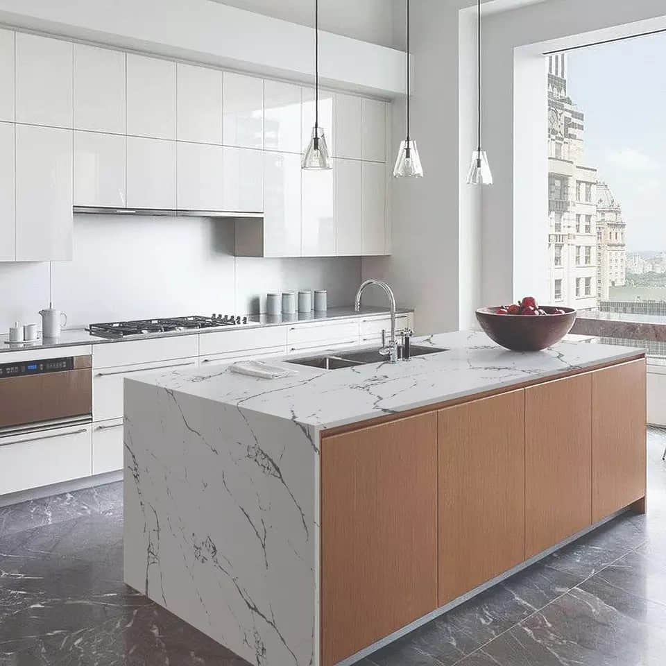 ألواح White Calacatta Quartz - Image 4