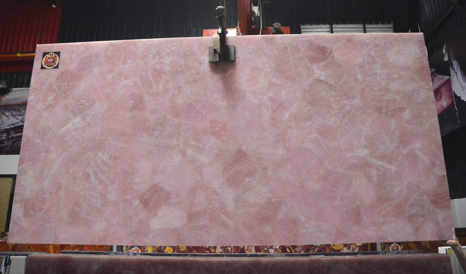 Piedra semipreciosa rosa para decoración - Image 2