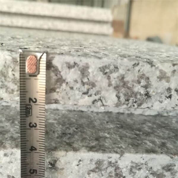 G655 White Granite Flamed Tiles - Image 2