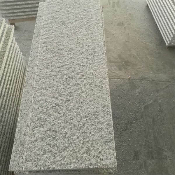 G655 White Granite Flamed Tiles - Image 3