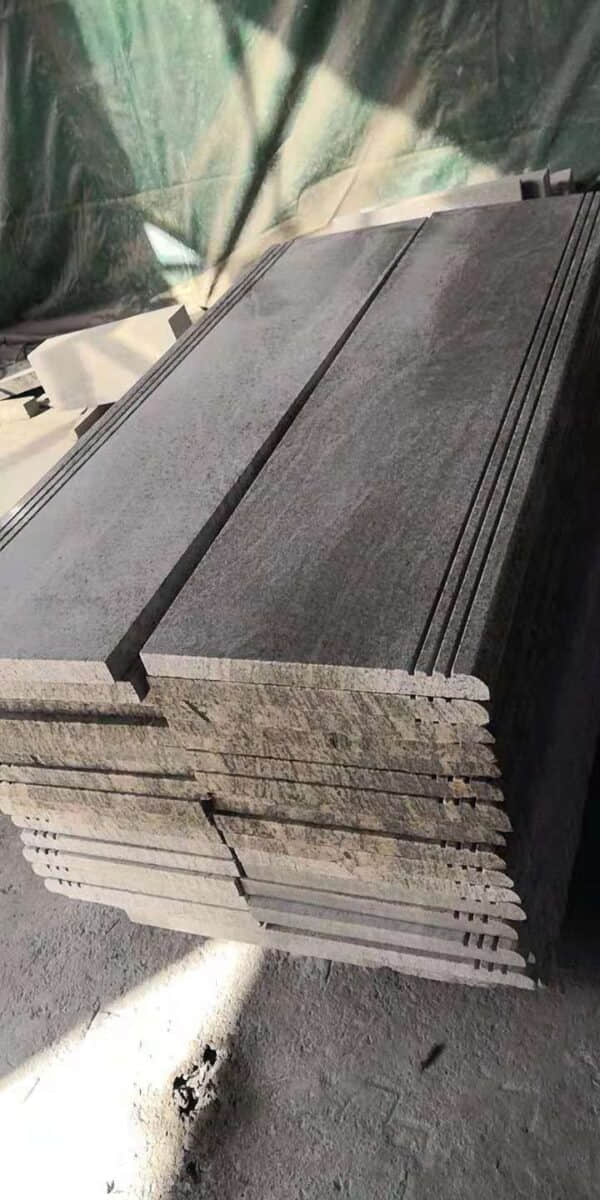 Gold Juparana Granite Tiles – Brazilian Origin - Image 4