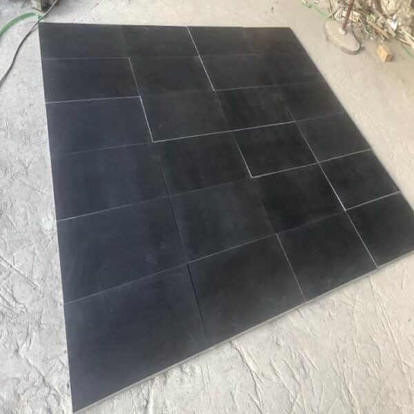 Leather Mongolian Black Granite Floor Tiles