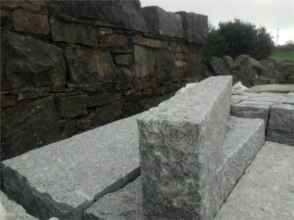 G603 Granite Pineapple Kerbstone - Image 3