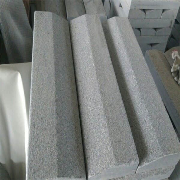 G654 Dark Grey Granite Curbstone - Image 3