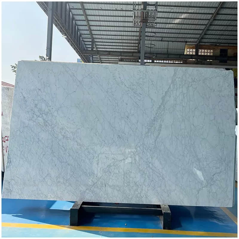 Carrara White Marble Slabs – Tuscany, Italy - Image 4